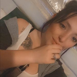 Meet your Posher, Rayna